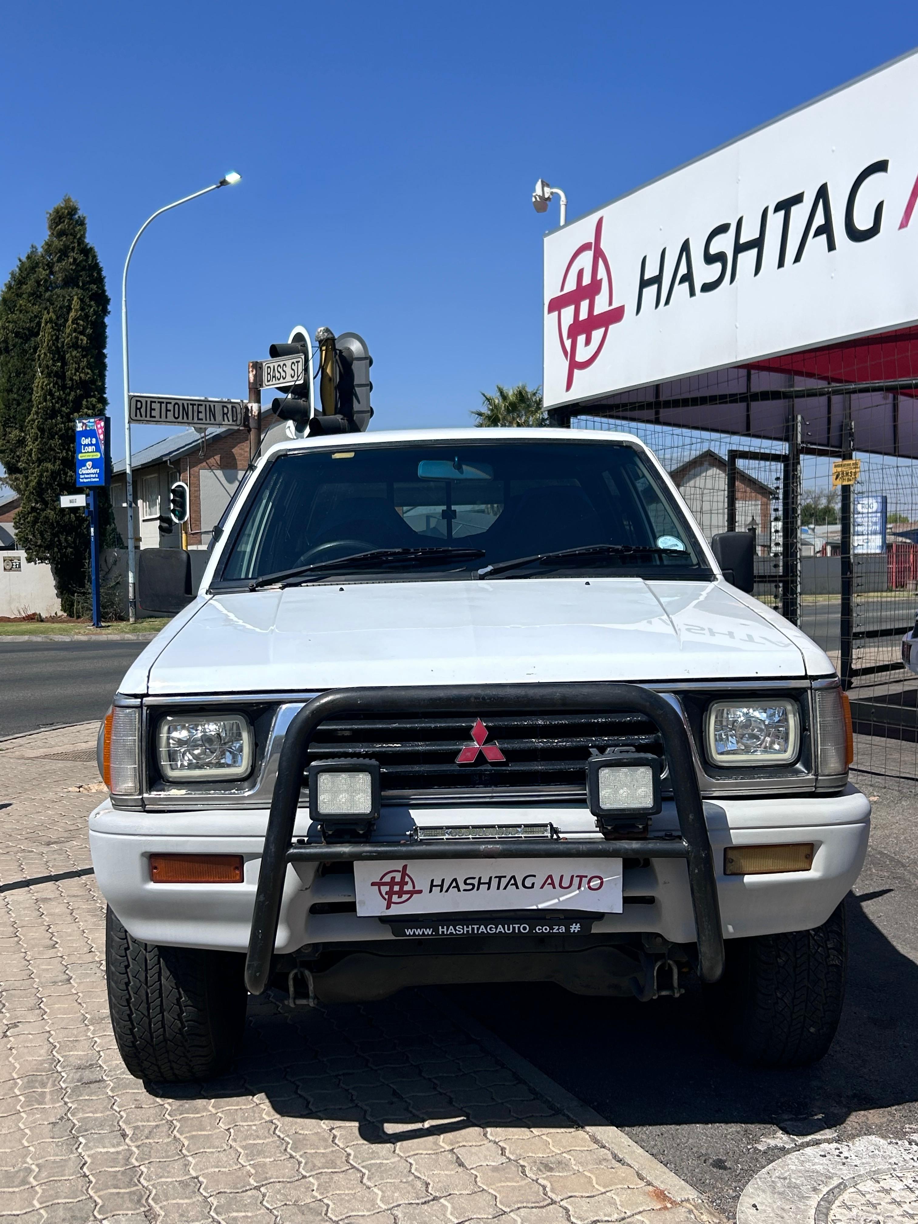 1998 Mitsubishi Colt Rodeo 3.0 V6 Double Cab thumbnail