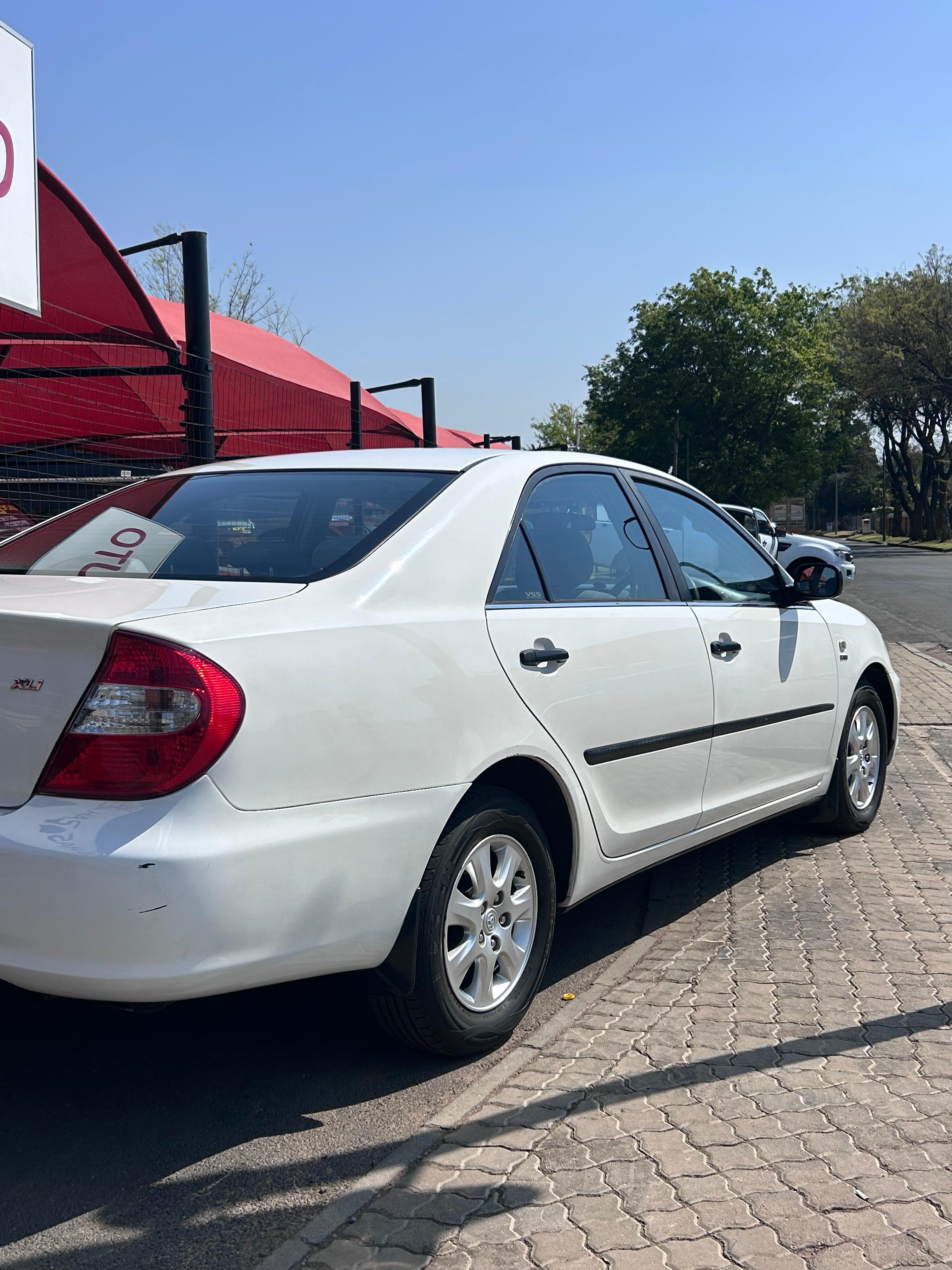 2004 Toyota Camry 2.4  thumbnail