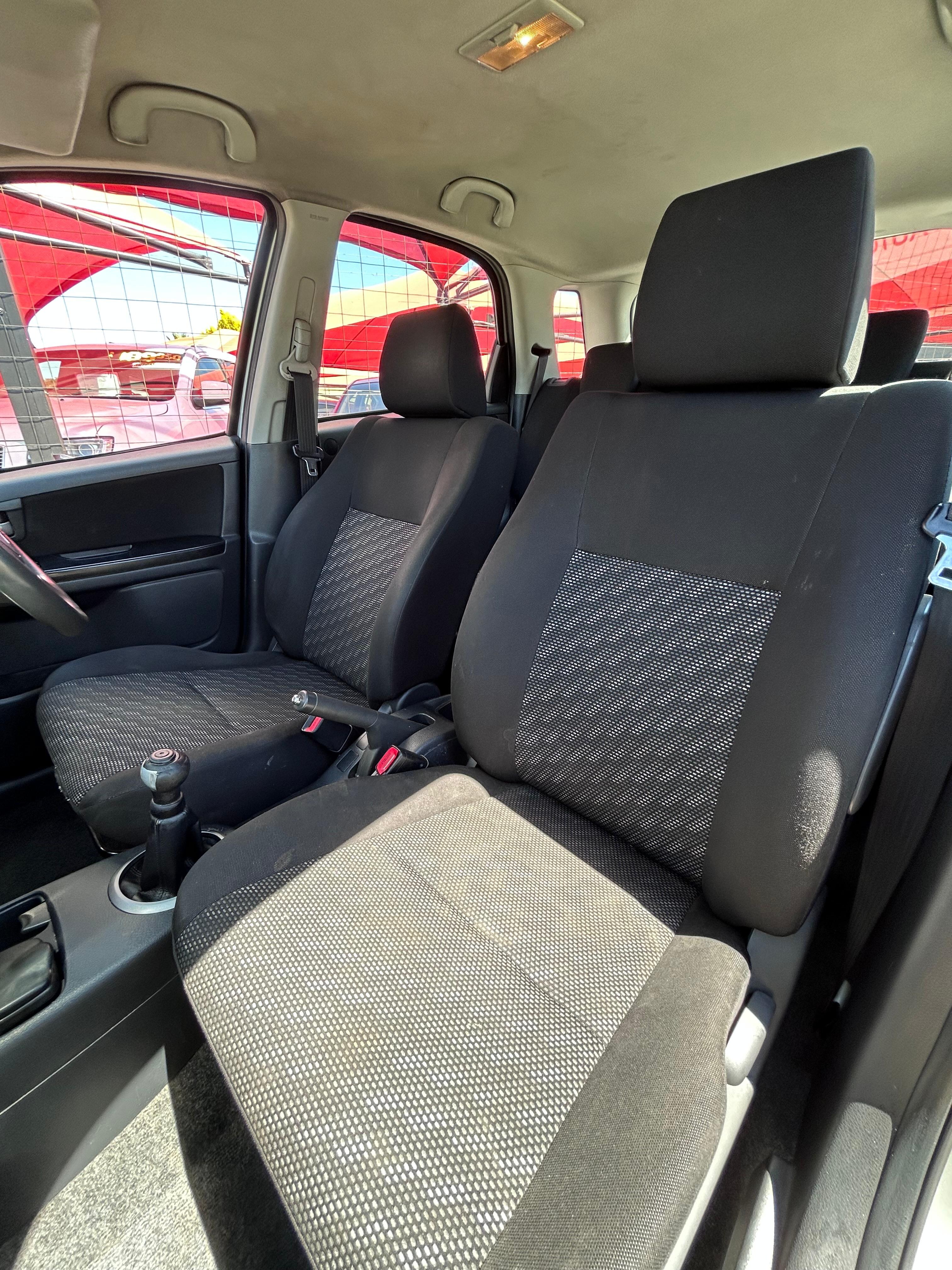 2010 Suzuki SX4 2.0 thumbnail