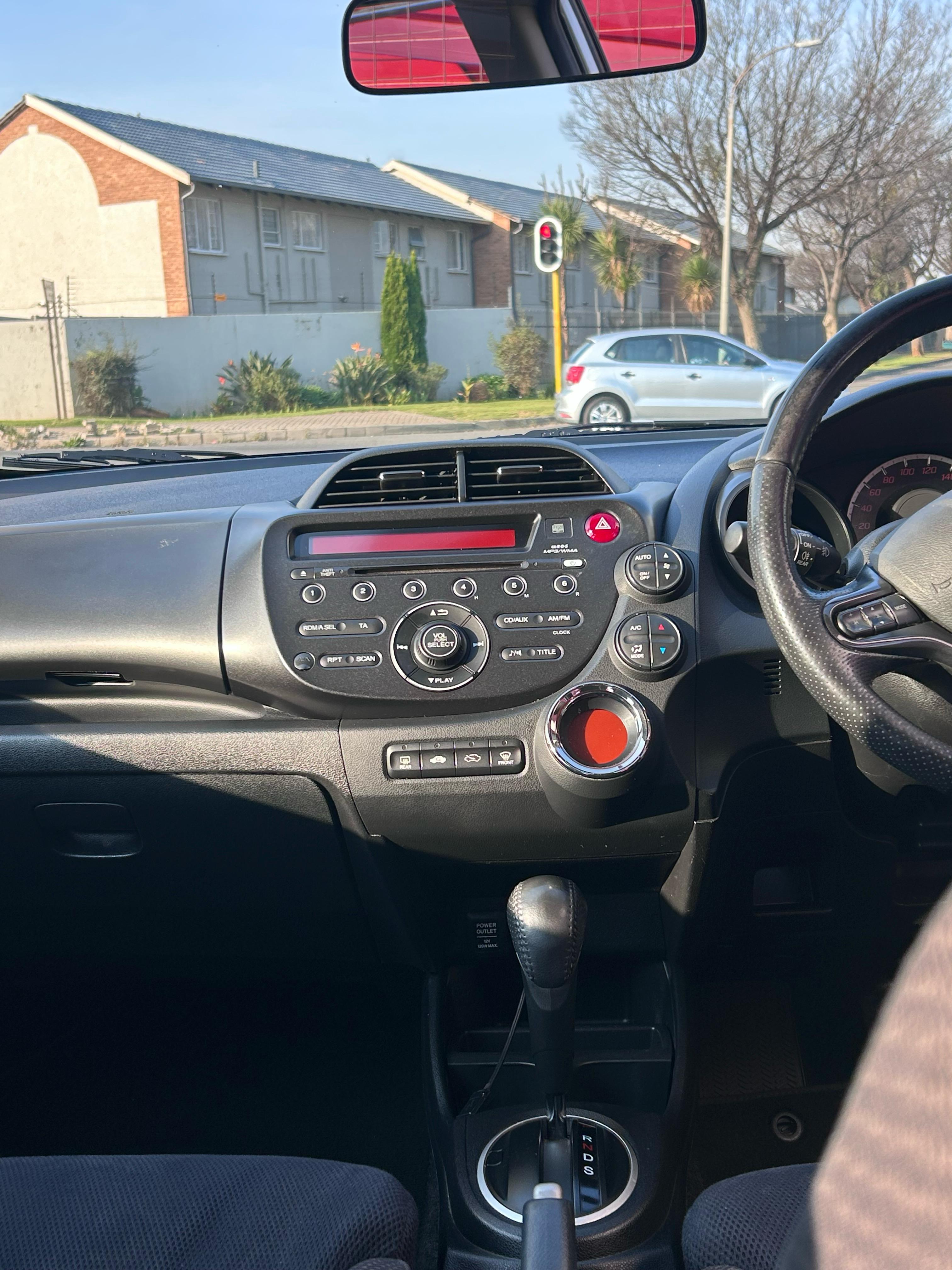 2011 Honda Jazz 1.5 Elegance  thumbnail