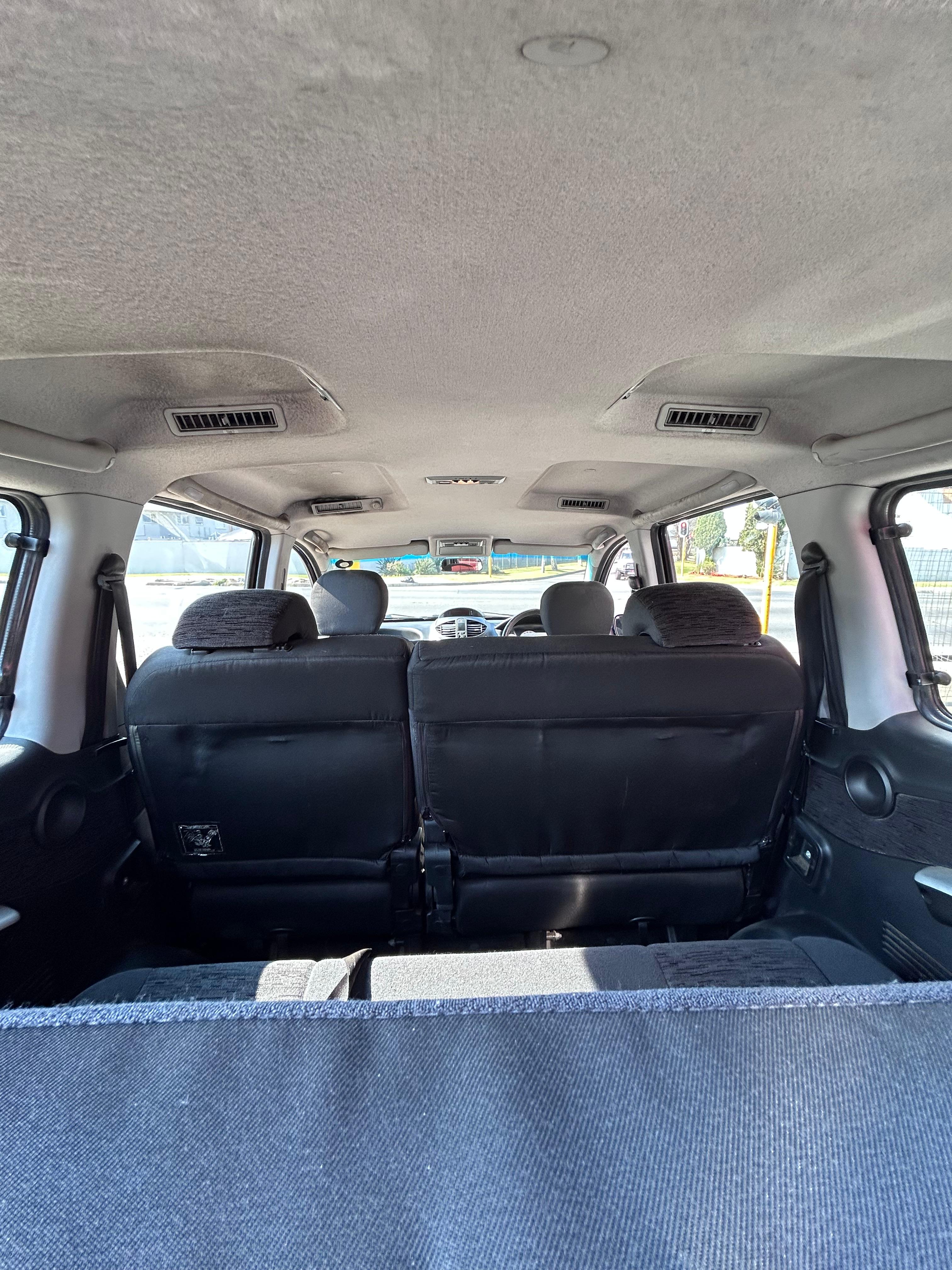 2011 Mahindra Xylo 2.5 CDRE- 8 Seater  thumbnail