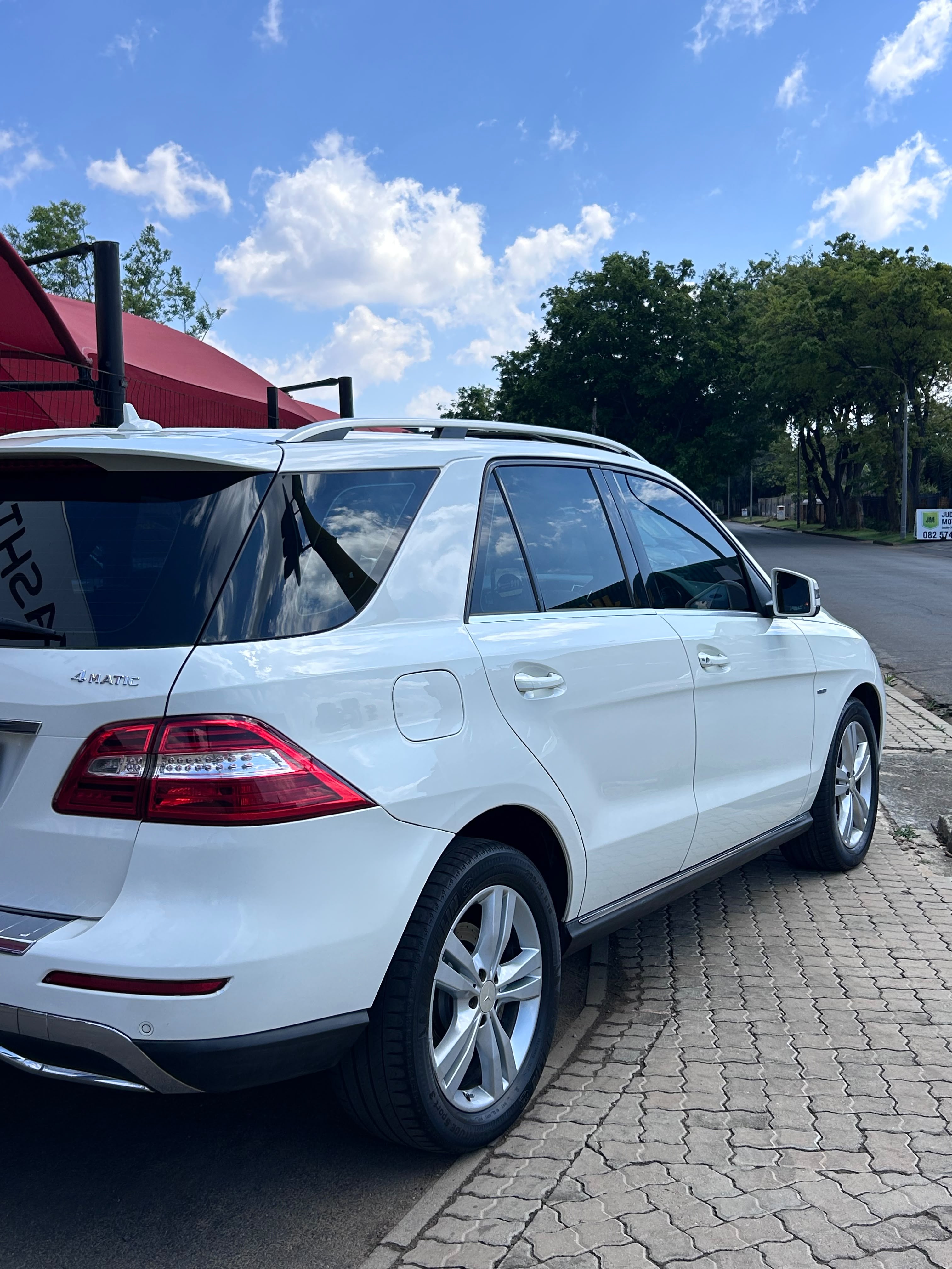2012 Mercedes-benz ML350 BE A/T thumbnail