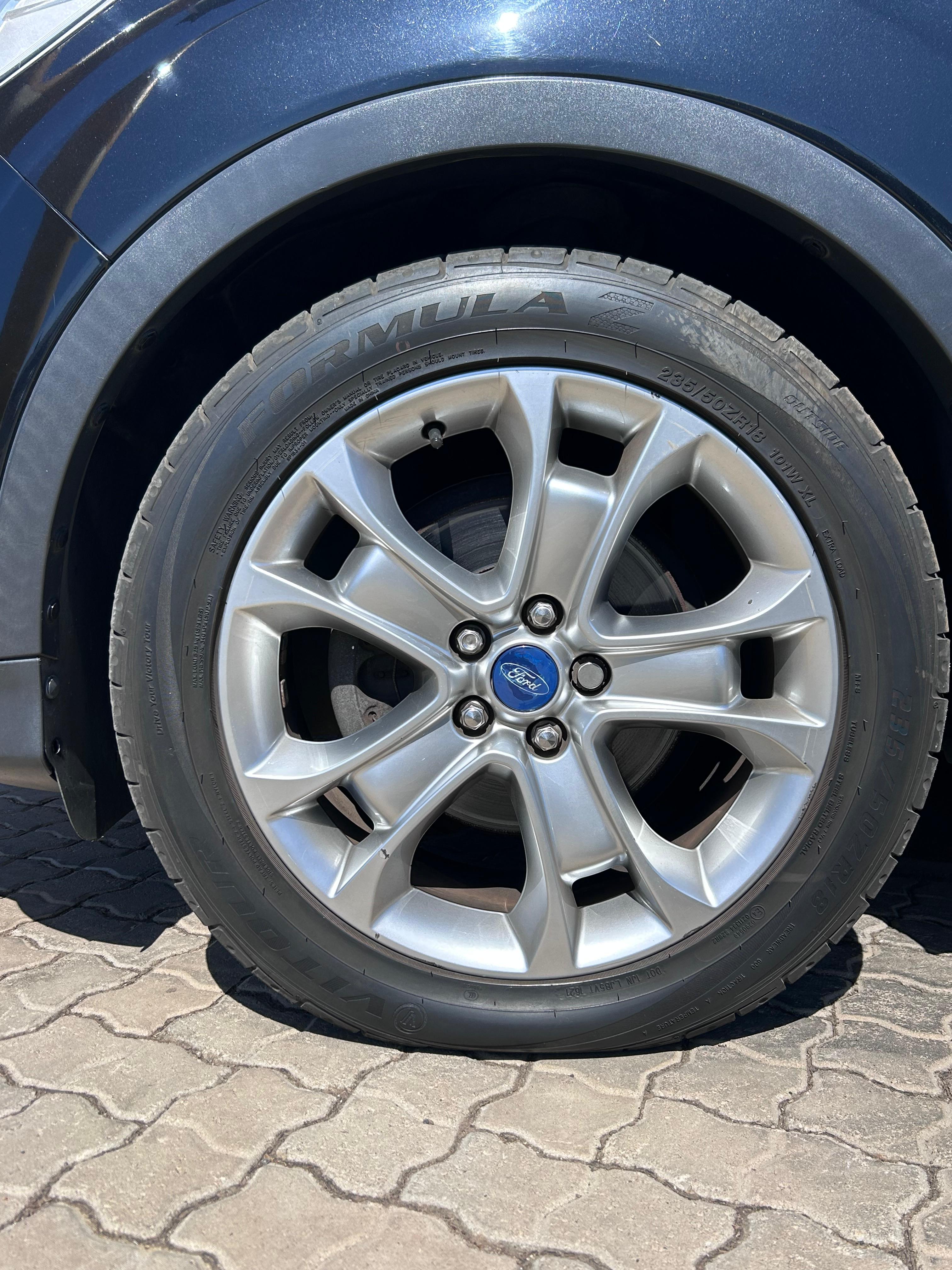 2013 Ford Kuga 1.6 ECOBOOST TREND thumbnail