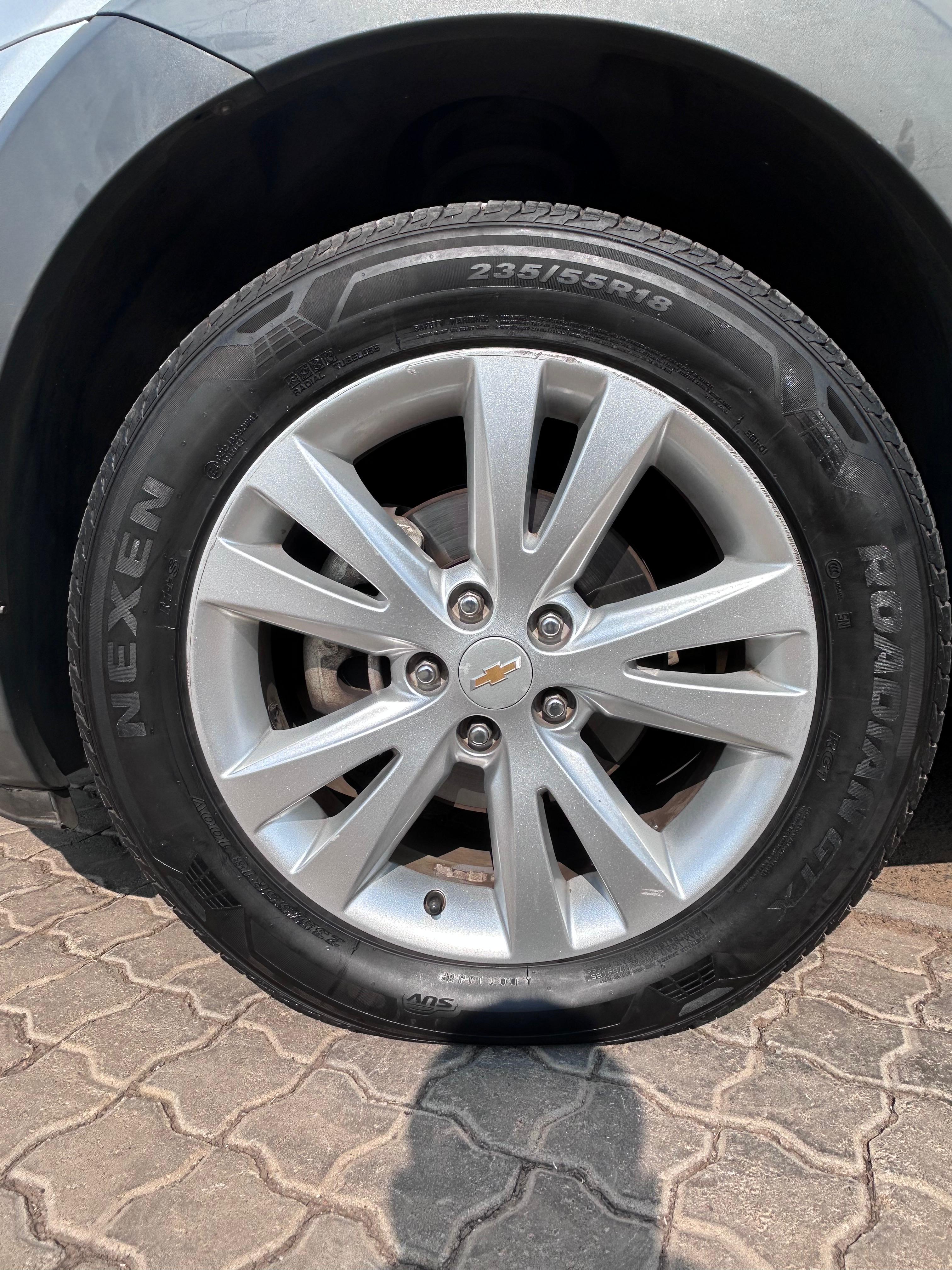 2014 Chevrolet Captiva 2.2 LT A/T 7 Seater  thumbnail