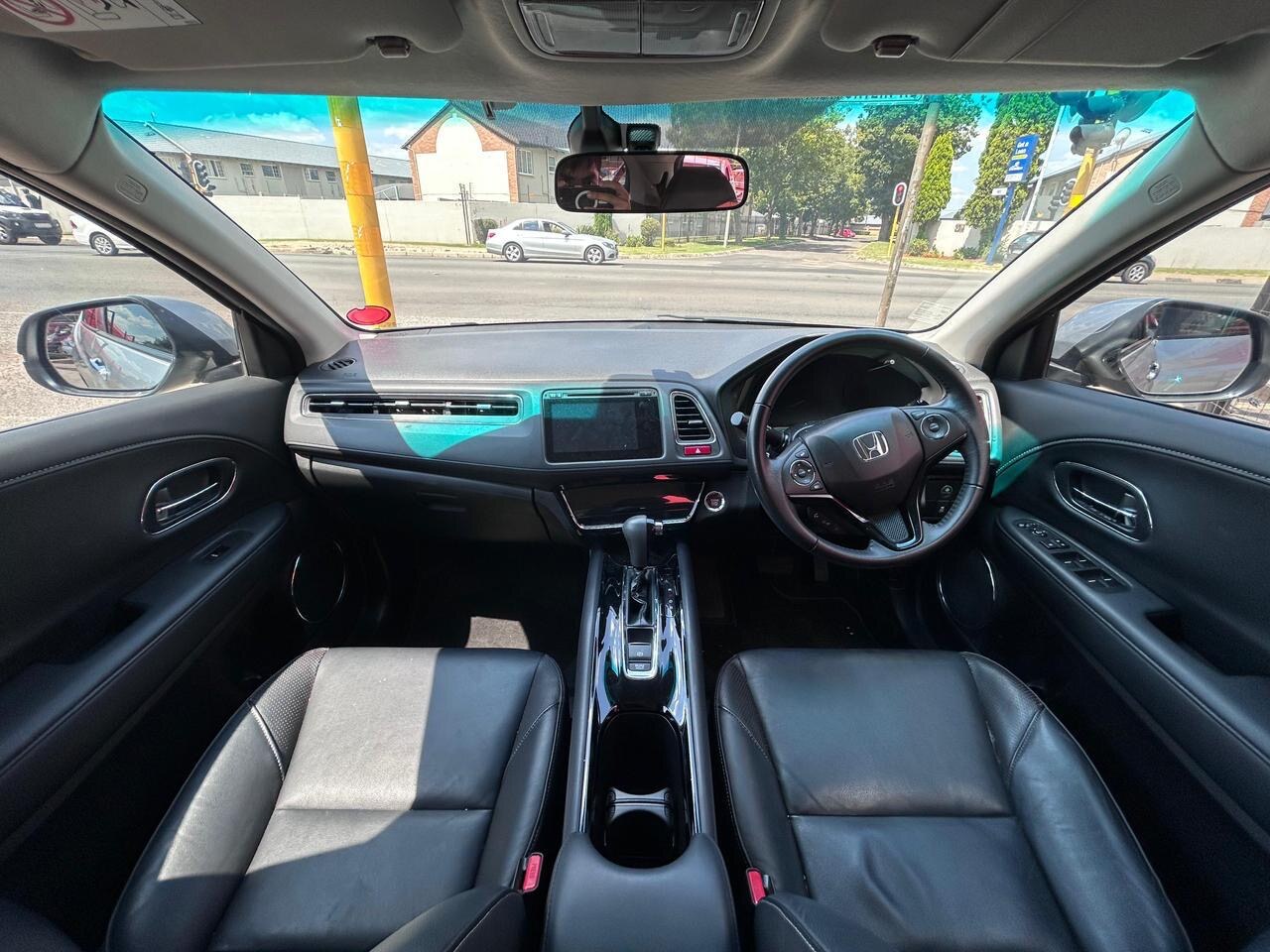 2017 Honda HRV 1.8 Elegance A/T thumbnail