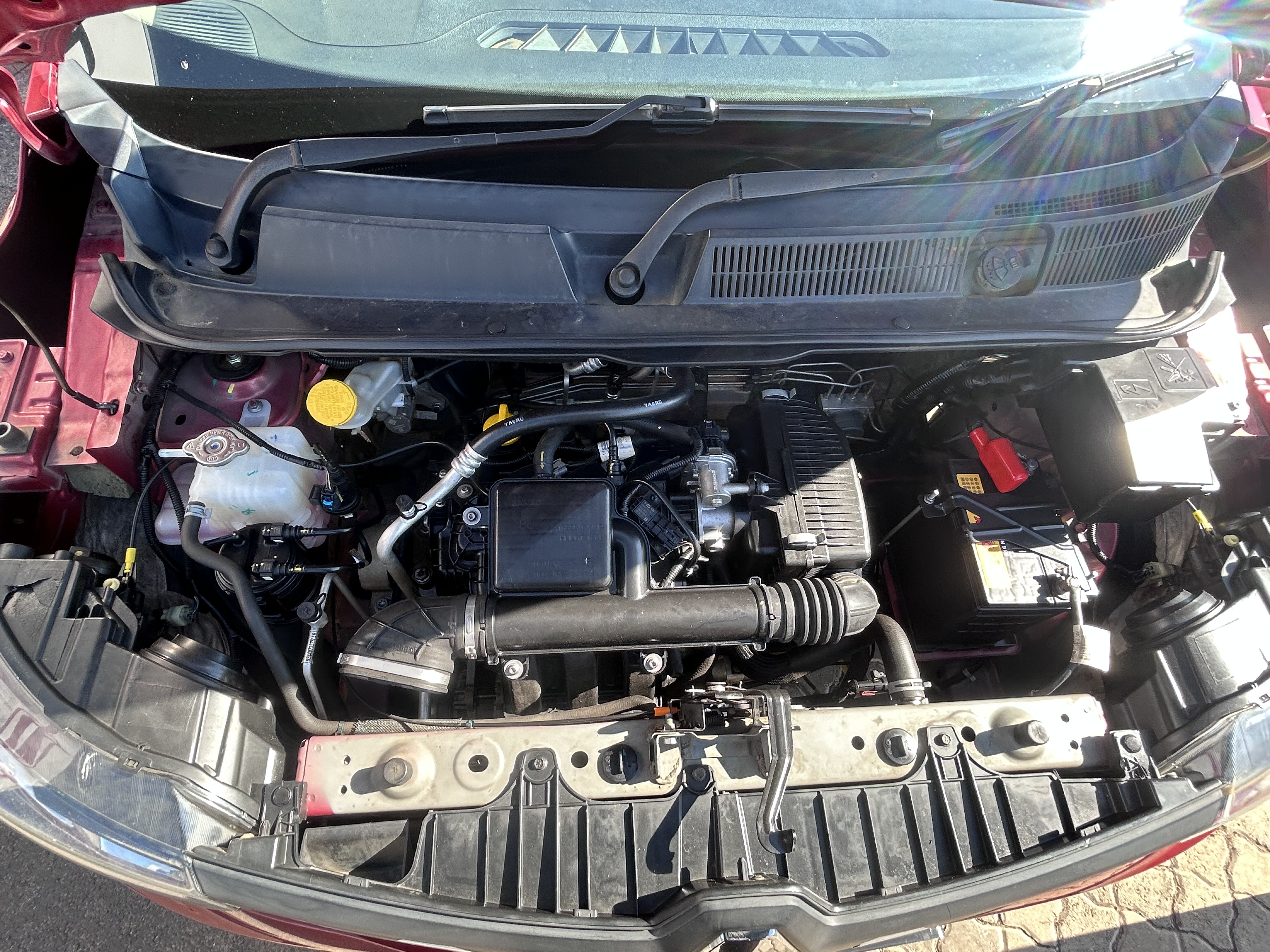 2021 Renault Renault Triber 1.0 Expression - 7 Seater  thumbnail