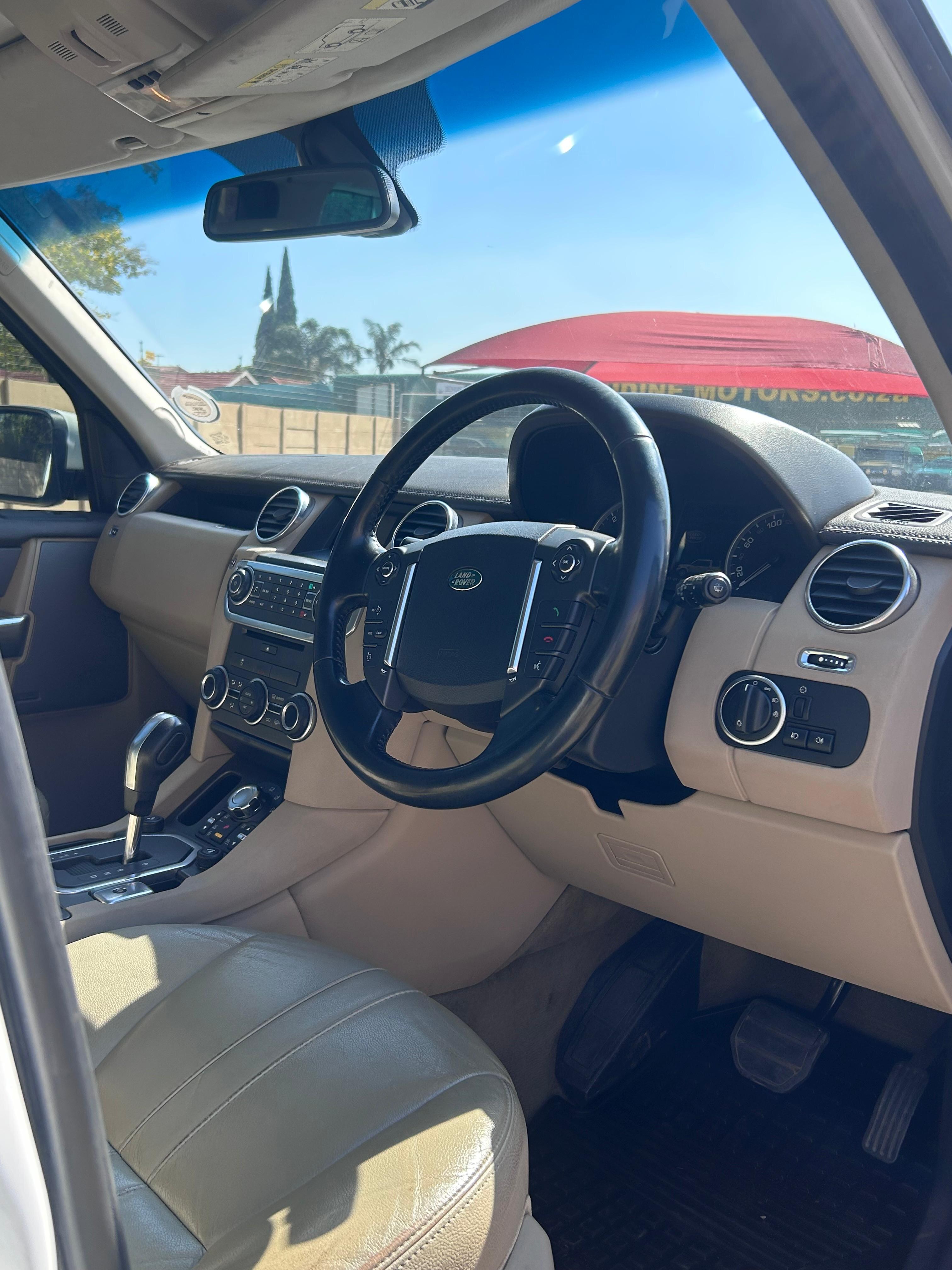 2011 Land Rover Discovery 4 3.0 TD | SDV6 S A/T  7 Seater thumbnail